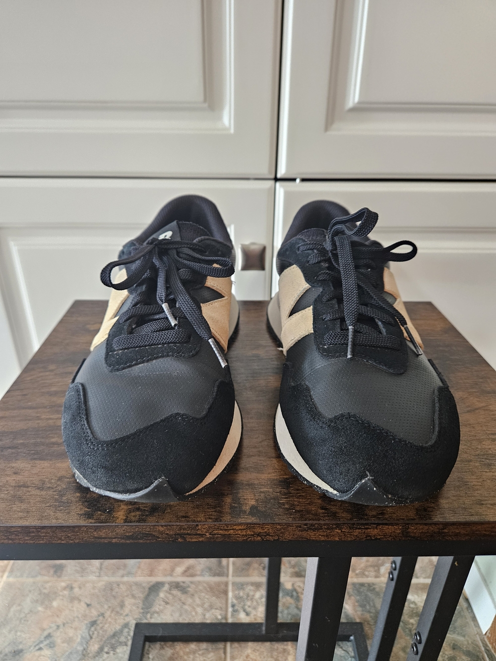 New Balance Women's 237 Black Beige Suede Casual Athletic Sneakers Comfy Retro - Picture 2 of 7